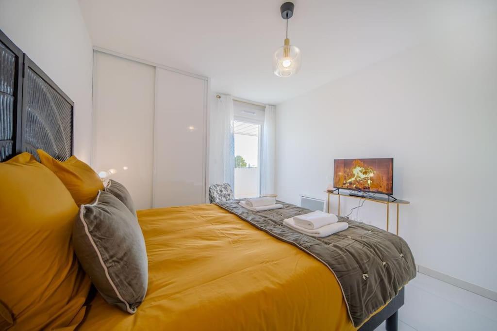 Le Square D'Evan - Appartement De Standing - Grande Terrasse Exterieure - Climatisation سانت أون المظهر الخارجي الصورة