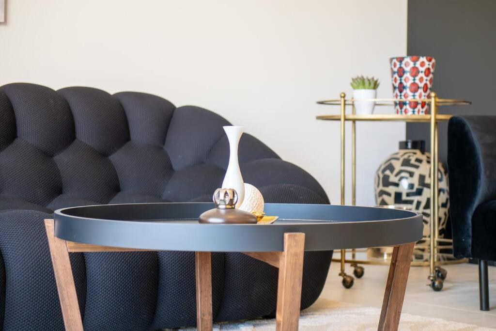 Le Square D'Evan - Appartement De Standing - Grande Terrasse Exterieure - Climatisation سانت أون المظهر الخارجي الصورة