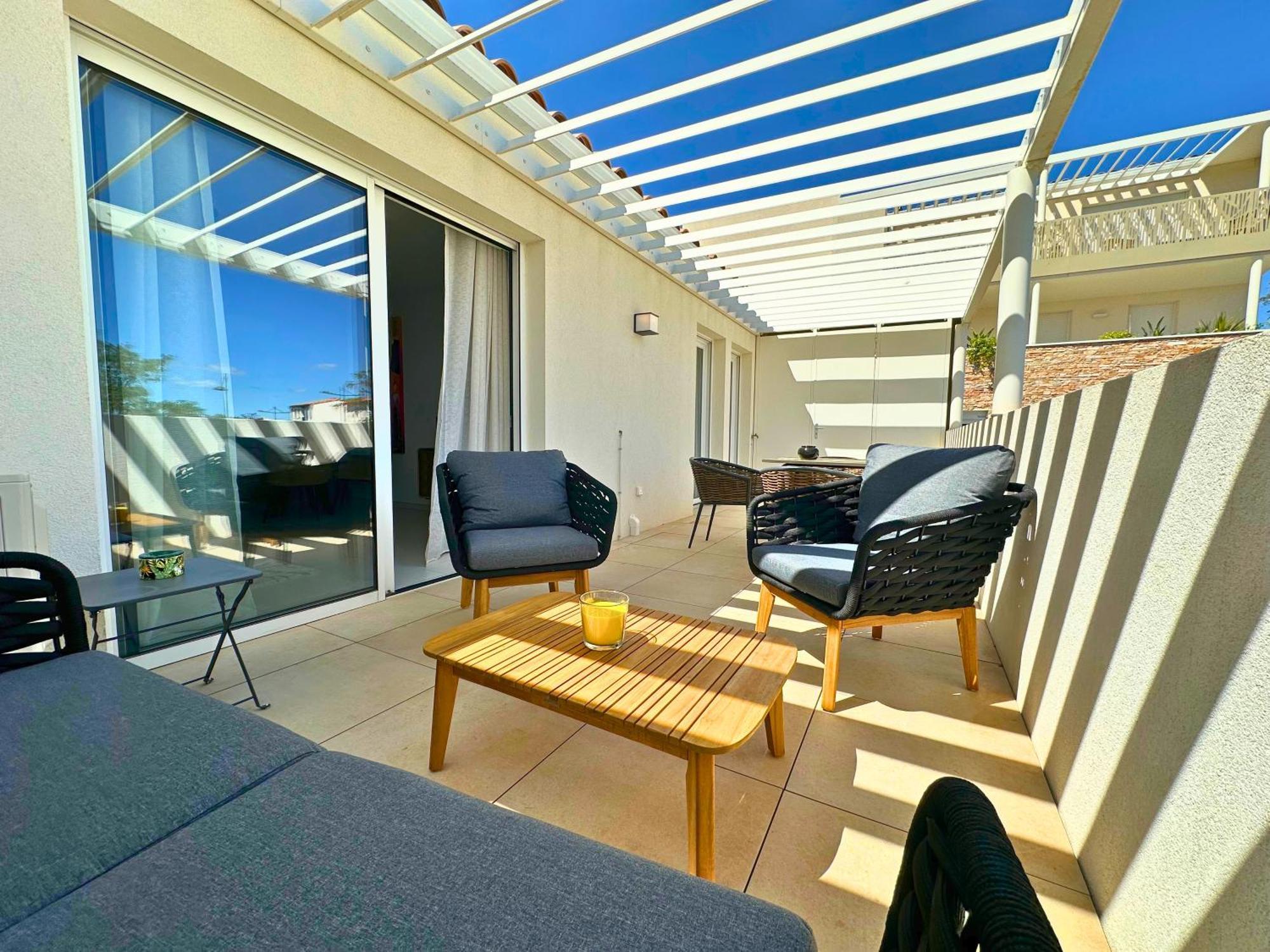Le Square D'Evan - Appartement De Standing - Grande Terrasse Exterieure - Climatisation سانت أون المظهر الخارجي الصورة